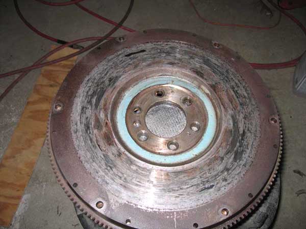 flywheelworn1.JPG