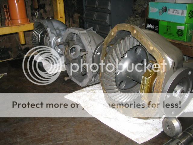 dana60_compare_rear_1.jpg