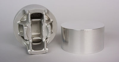 003-je-custom-pistons.jpg
