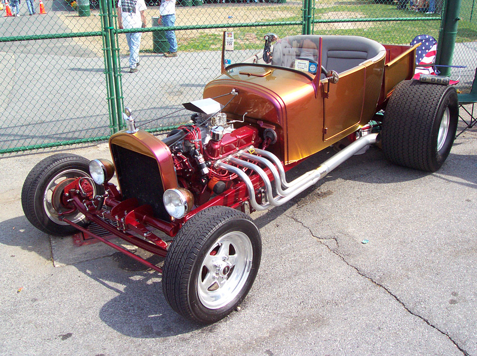 1927-Ford-Tbucket-gold-ggr.jpg